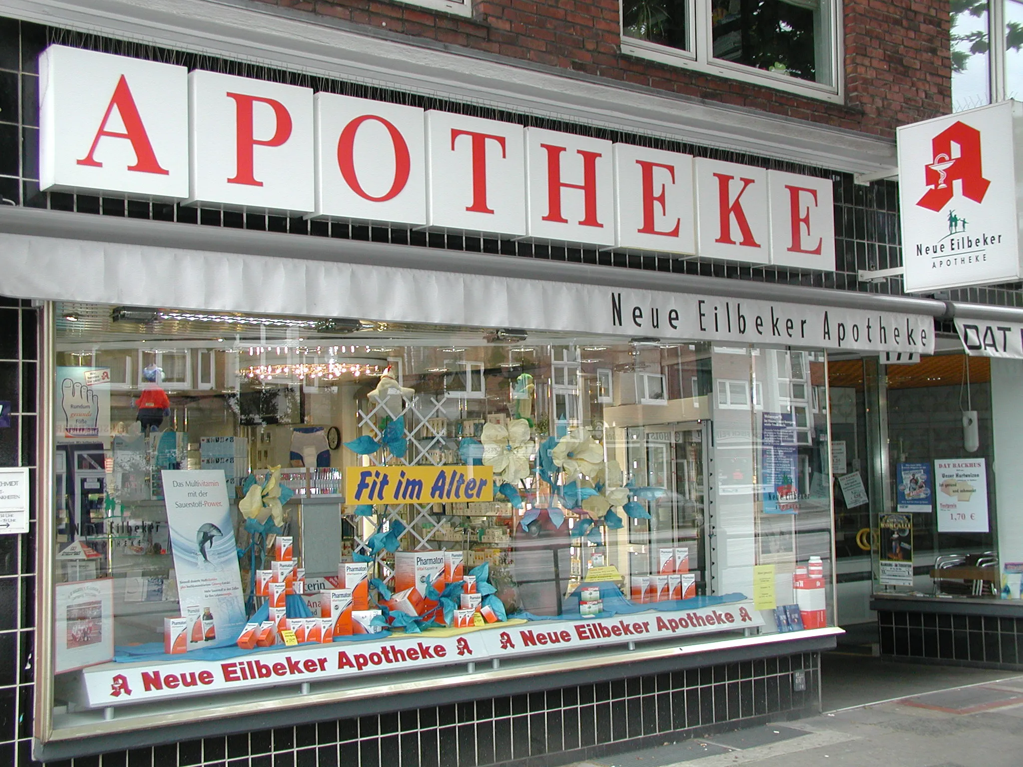 01. Januar 1993 – Neuer Apothekenleiter